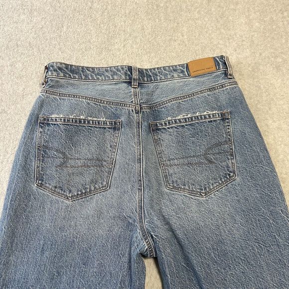 ‼️American Eagle Womens Jeans Size 8 Mom Jeans Hi Rise Boho Relaxed Fit Med Wash - Picture 11 of 16